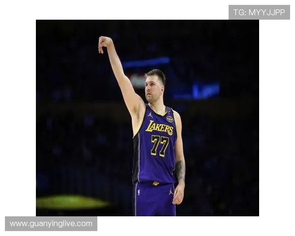 东契奇荣膺11月19日NBA最佳球员直播吧评选结果揭晓